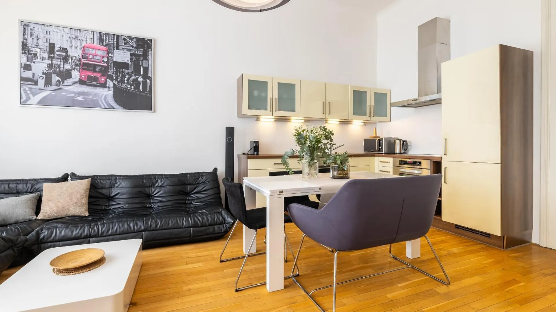 Lesser Town Apartment Melnicka By Easybnb Prag Tjekkiet